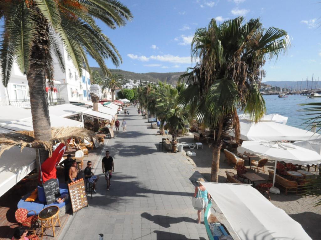 Nil Mars Hotel Bodrum Bagian luar foto