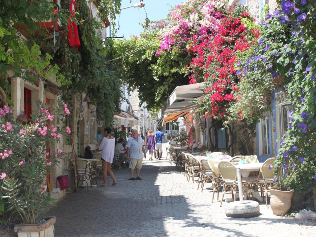 Nil Mars Hotel Bodrum Bagian luar foto